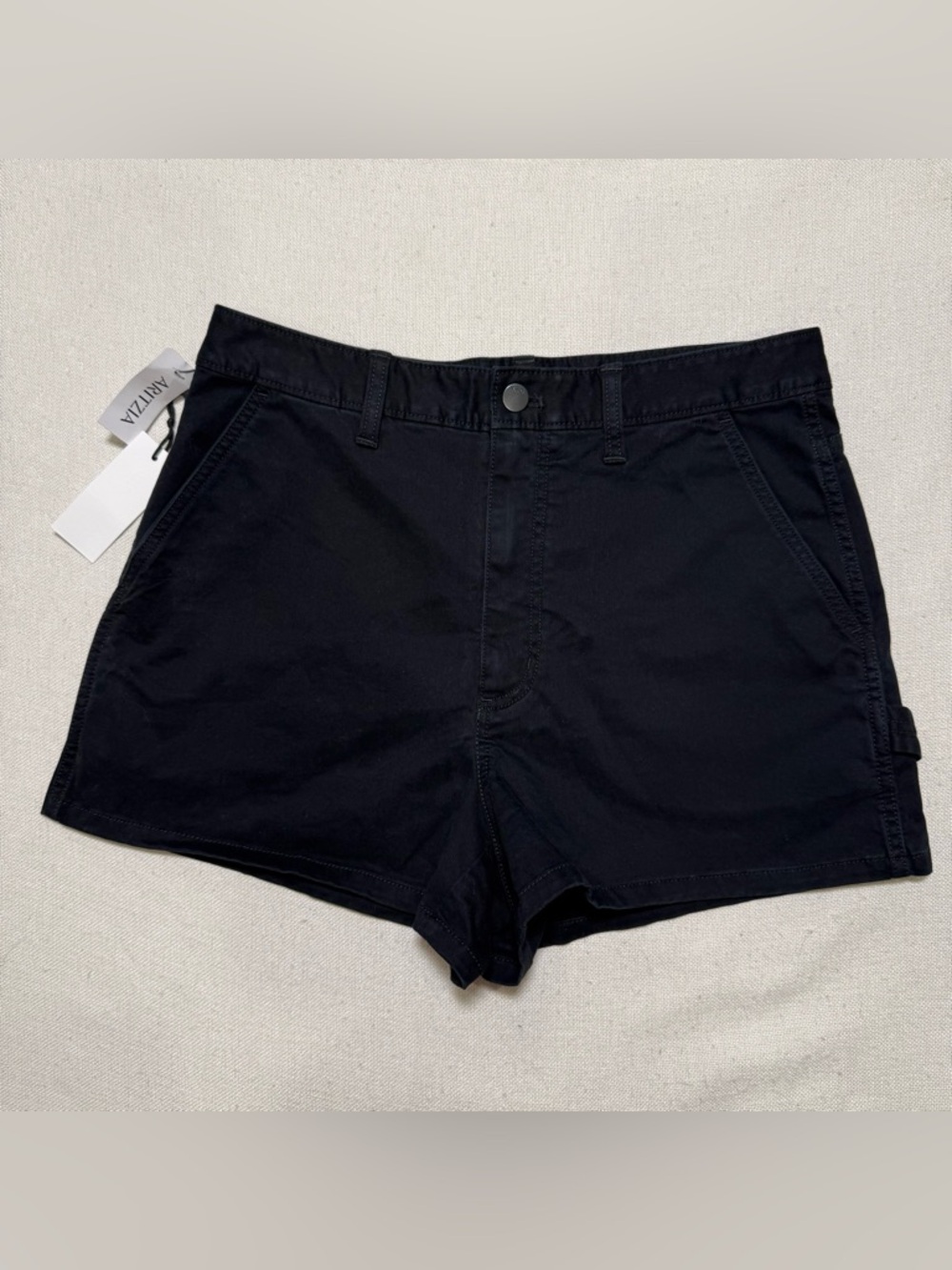 Aritzia TNA Oakwood Black Utility Cargo‎ Denim Jean Shorts Size 10 30